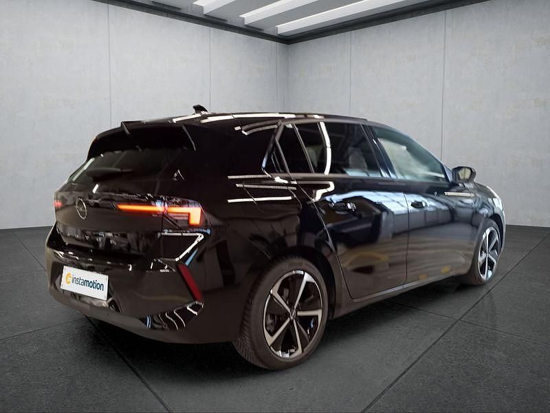 Gebraucht Opel Astra 131 PS (96 kW) 2025 Schwarz Limousine