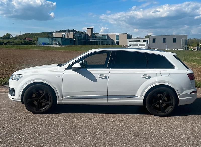Second-hand Audi Q7 374 CP (275 kW) 2018 Alb SUV