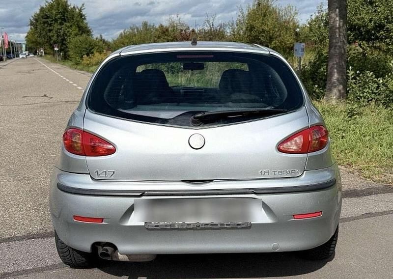 Gebraucht 2004 Alfa Romeo 147 Impression Kleinwagen | 1.350 € (Etwas zu teuer) - Bild 1/4