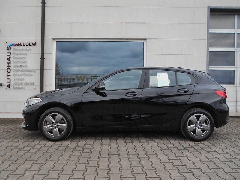 Gebraucht BMW 118 136 PS (100 kW) 2023 Schwarz Kleinwagen