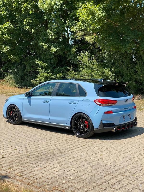 Blau Gebraucht 2018 Hyundai i30 Coupé | 21.000 € (Fairer Preis) - Bild 1/4