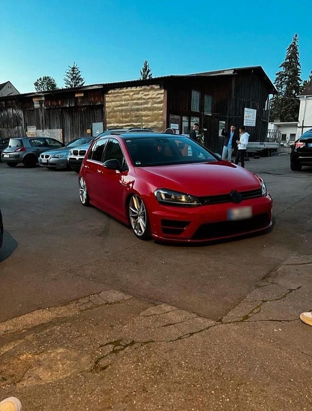 Gebraucht VW Golf VII 300 PS (220 kW) 2016 Rot Limousine