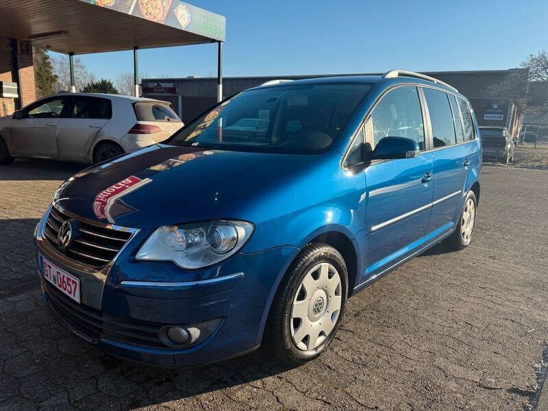 Blau Gebraucht 2007 VW Touran Highline Van / Kleinbus | 4.650 € (Guter Preis) - Bild 1/4