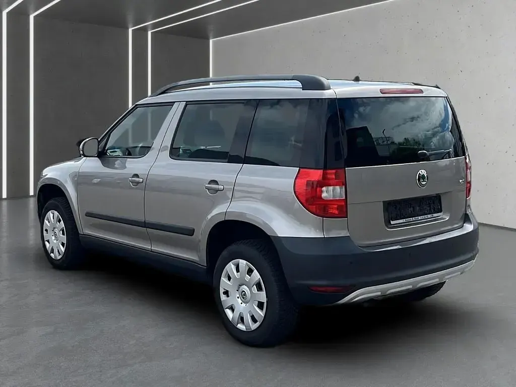 Gebraucht Skoda Yeti Plus Edition 105 PS (77 kW) 2011 Beige SUV