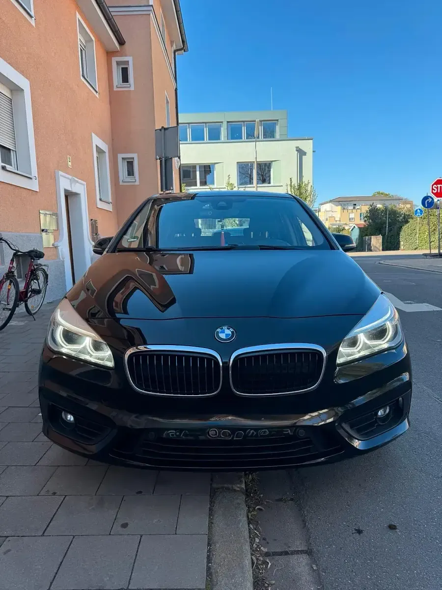 Używany BMW 220 190 KM (139 kW) 2015 Czarny Kombi