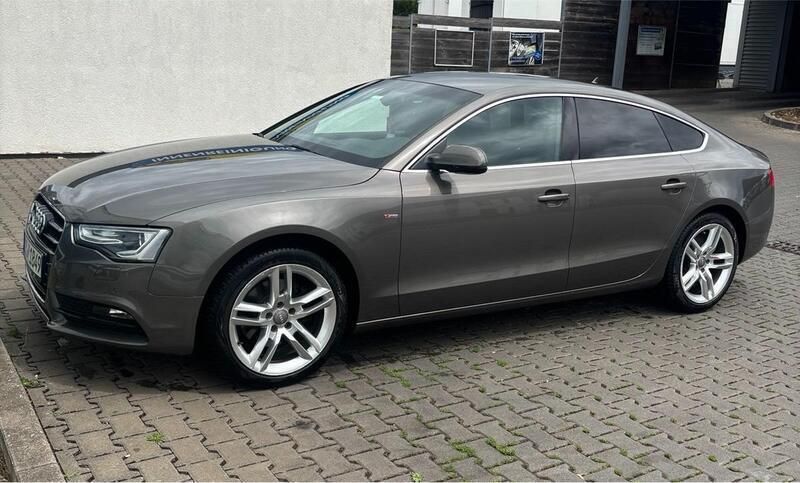 Braun Gebraucht 2013 Audi A5 S-Line Coupé | 16.000 € (Fairer Preis) - Bild 1/4