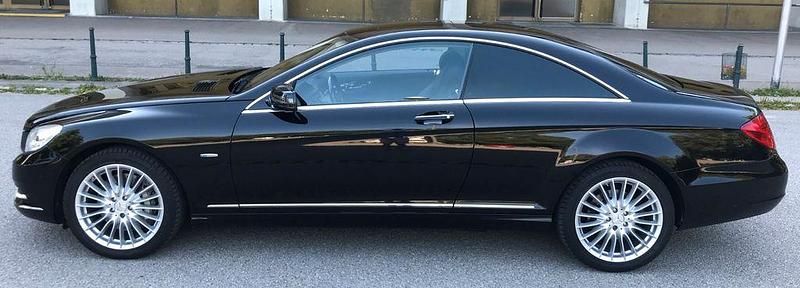 Gebraucht Mercedes CL500 435 PS (319 kW) 2011 Schwarz Coupé