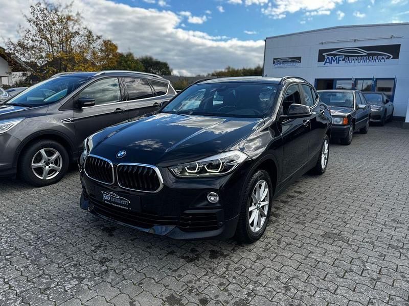 Schwarz Gebraucht 2018 BMW X2 Advantage SUV | 21.799 € (Fairer Preis) - Bild 1/4