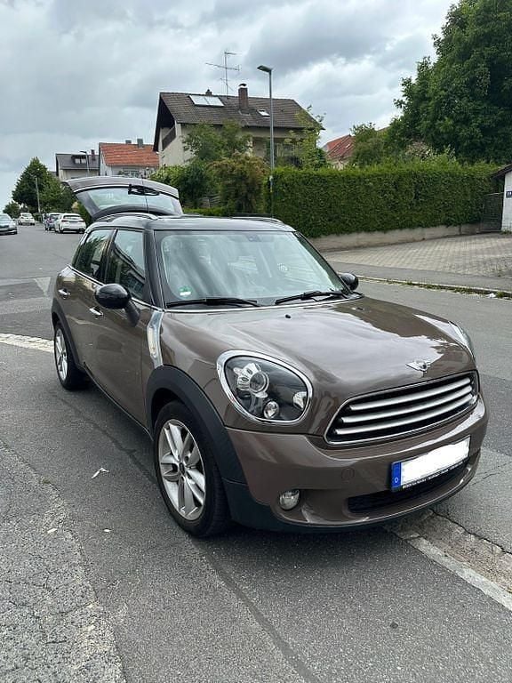 Braun Gebraucht 2012 Mini Cooper Countryman SUV | 5.400 € (Fairer Preis) - Bild 1/4
