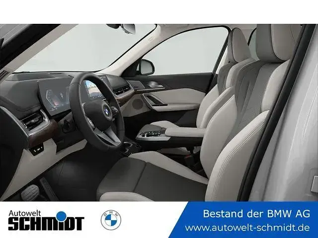 Gebraucht BMW X1 Comfort Edition 163 PS (119 kW) 2025 Alpinweiß SUV