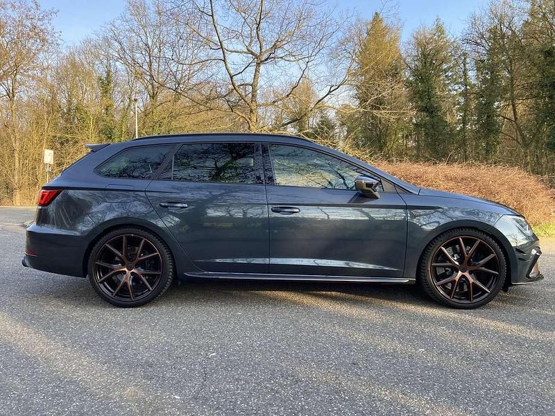 Gebraucht Seat Leon ST CUPRA 300 PS (220 kW) 2020 Grau Kombi