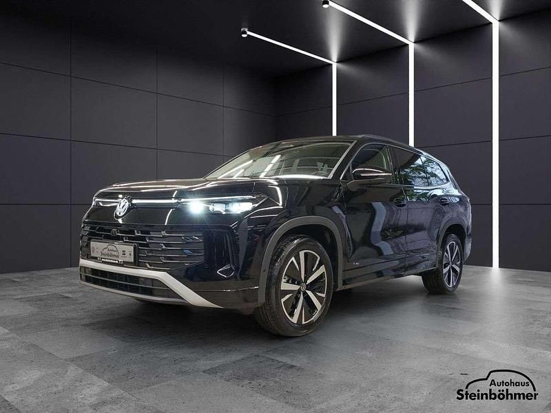 Neu VW Tayron Elegance 150 PS (110 kW) 2025 Grenadillschwarz (schwarz) SUV