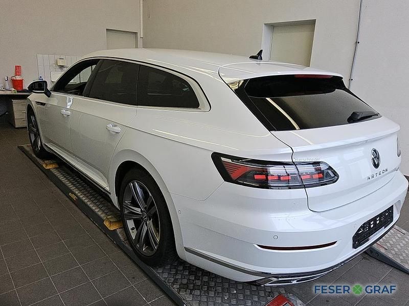Gebraucht VW Arteon R-line 200 PS (147 kW) 2022 Oryweiß perlmuttefekt Kombi