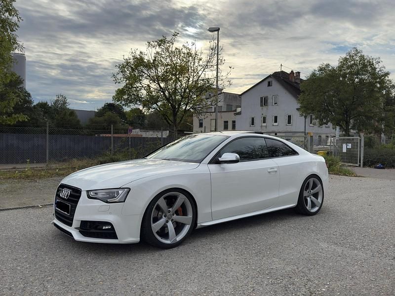 Gebraucht Audi S5 Competition 333 PS (244 kW) 2014 Weiß Coupé