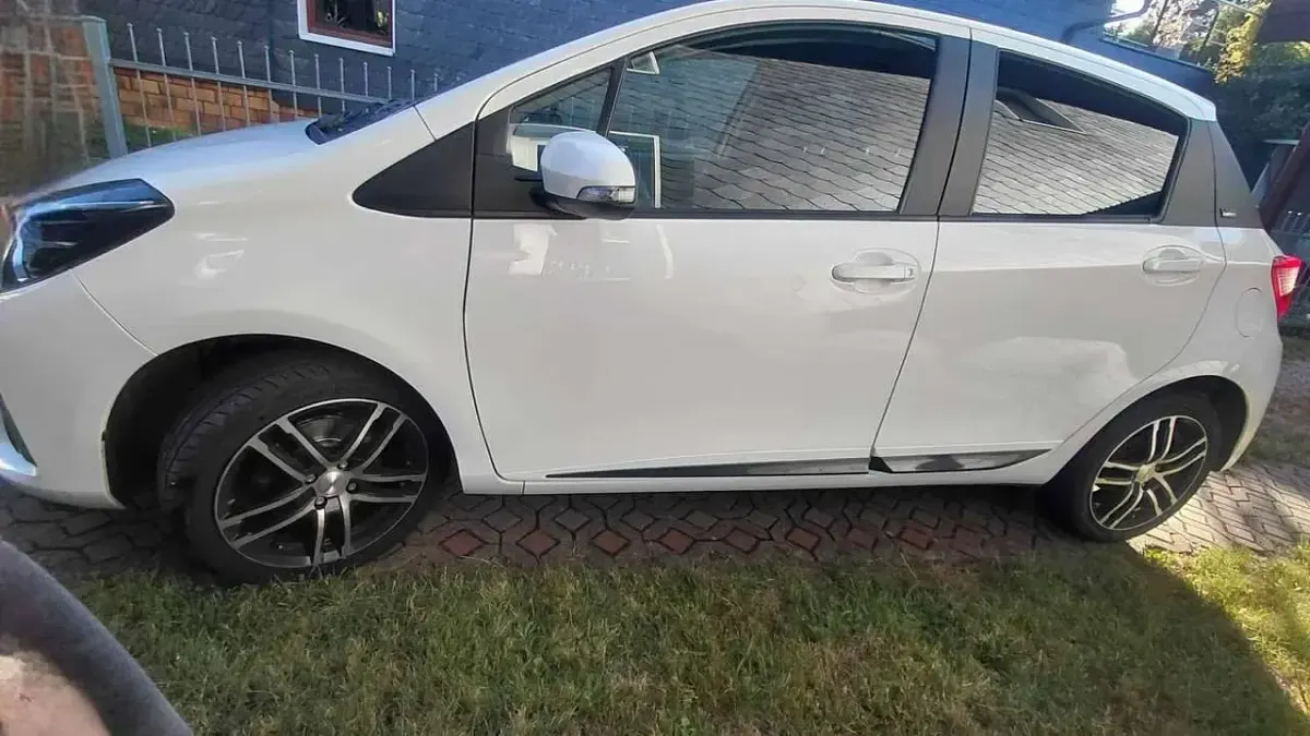Gebraucht Toyota Yaris Team 111 PS (81 kW) 2020 Kleinwagen
