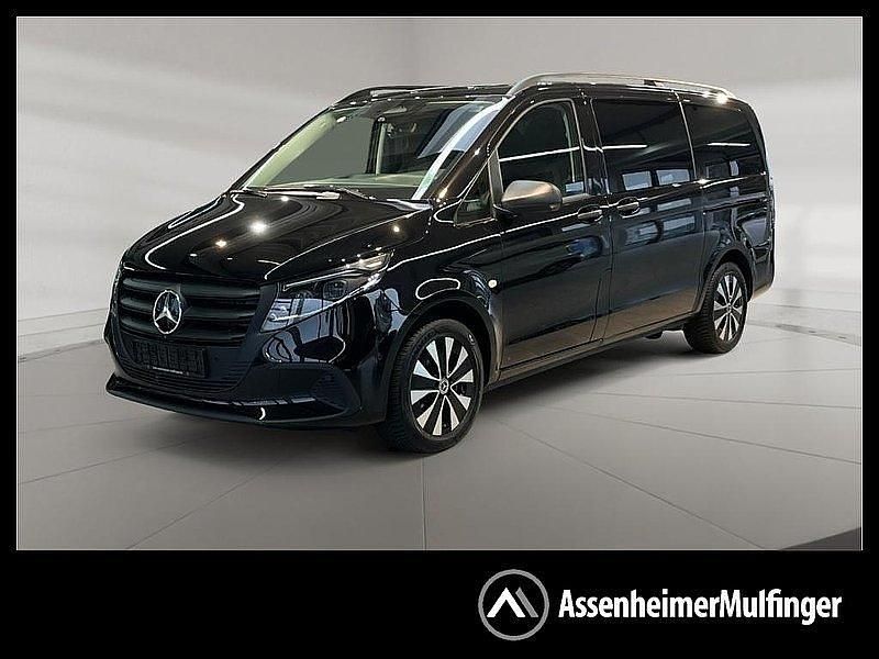 Obsidianschwarz metallic Gebraucht 2024 Mercedes Vito Van | 54.890 € - Bild 1/4
