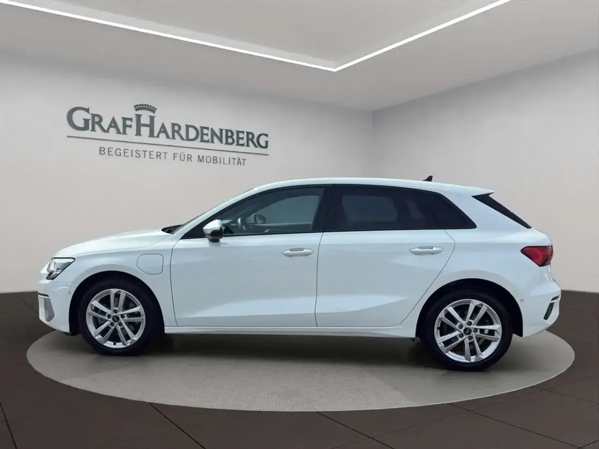 Brugt Audi A3 Advanced 204 HK (150 kW) 2023 Hvid Sedan
