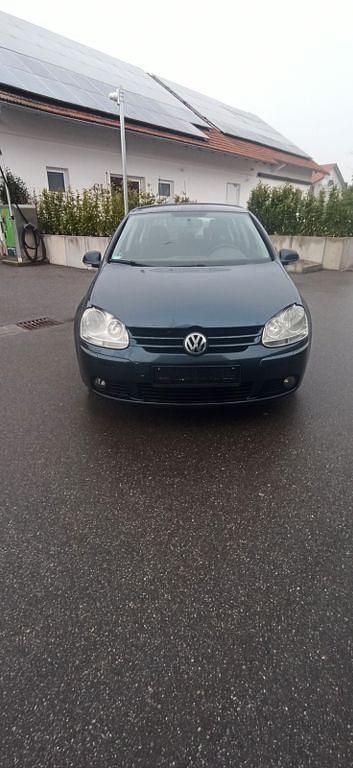 Blau Gebraucht 2007 VW Golf Limousine | 1.550 € (Fairer Preis) - Bild 1/4
