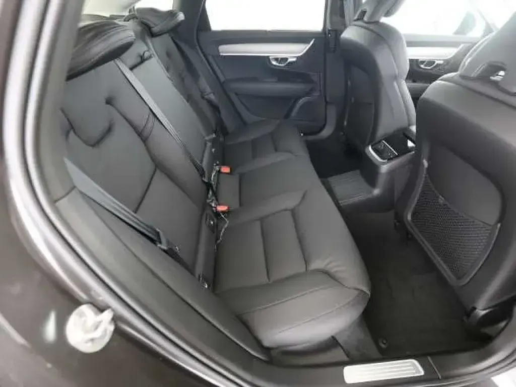 Gebraucht Volvo S90 Plus 455 PS (334 kW) 2024 Platinum grey metallic Limousine