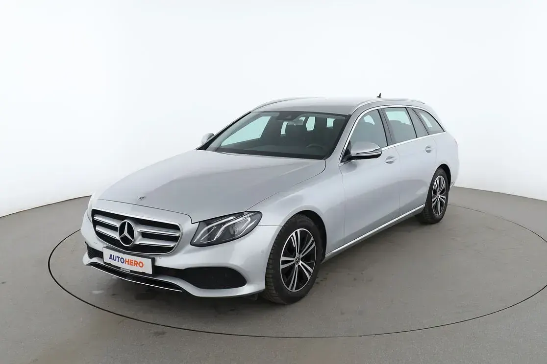 Gebraucht Mercedes E220 Avantgarde 194 PS (142 kW) 2018 Kombi