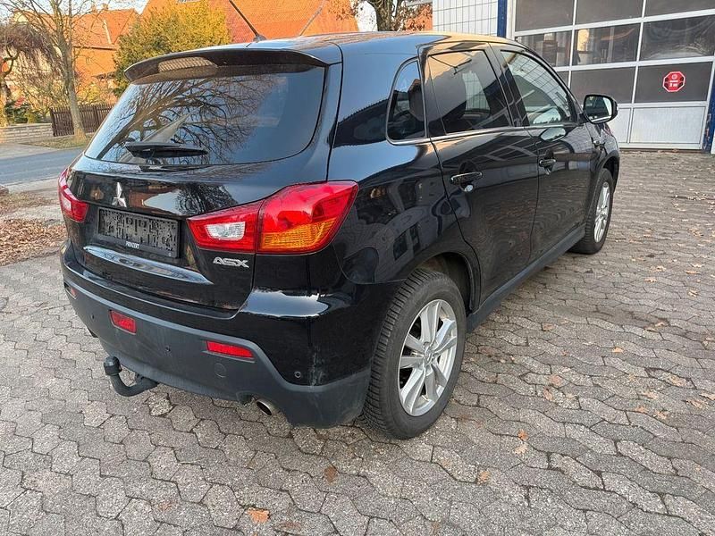 Gebraucht Mitsubishi ASX Edition 150 PS (110 kW) 2011 Schwarz SUV