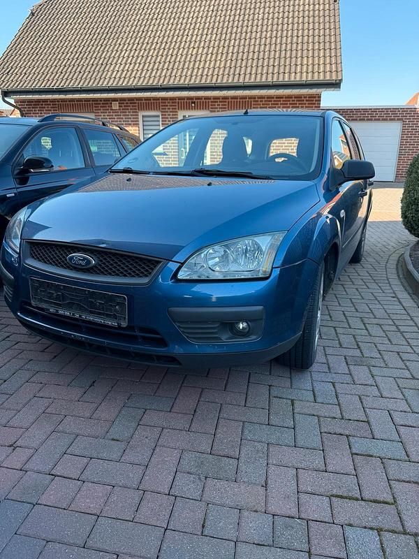 Gebraucht Ford Focus 2005 Blau Kombi