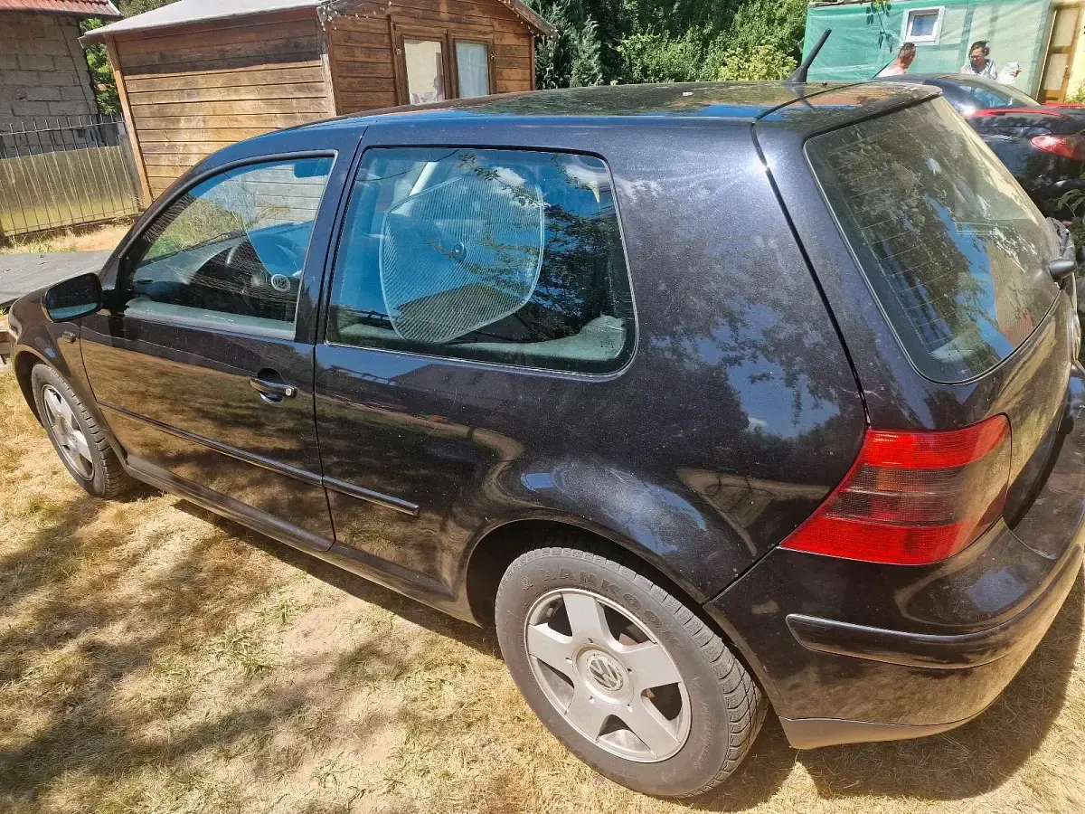 Gebraucht VW Golf IV 125 PS (91 kW) 1998 Schwarz Kleinwagen