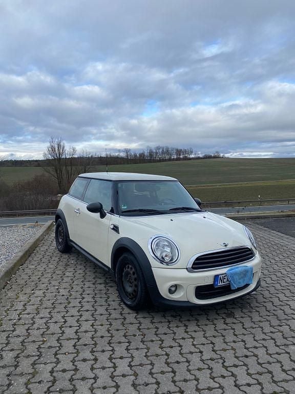 Gebraucht Mini ONE 75 PS (55 kW) 2011 Weiß Kleinwagen