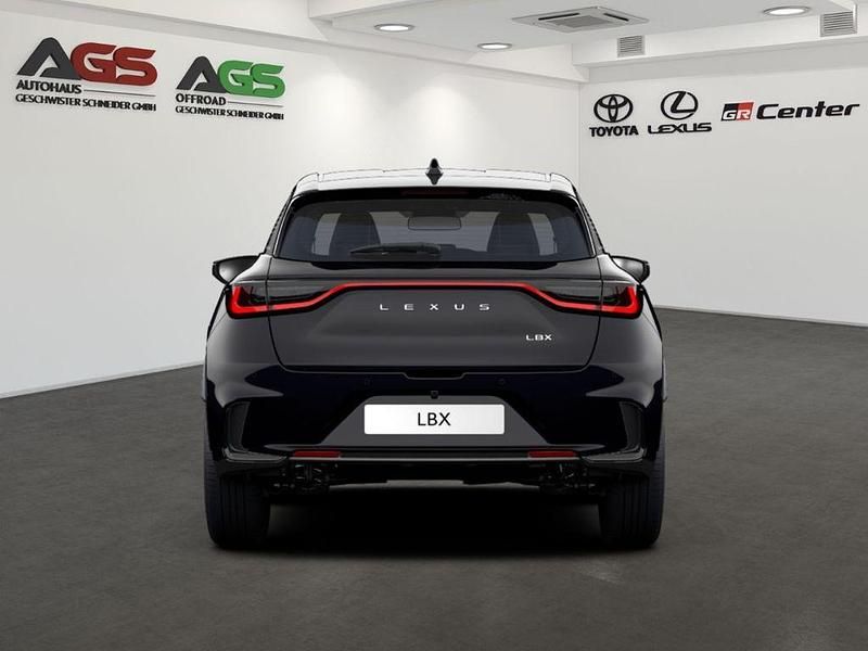 Neu Lexus LBX 136 PS (100 kW) 2026 Schwarz SUV