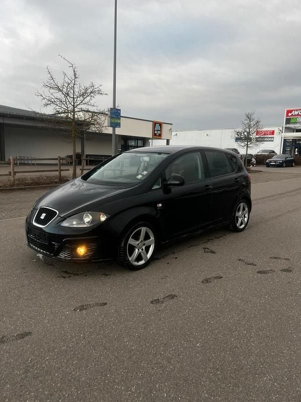 Schwarz Gebraucht 2009 Seat Altea Van / Kleinbus | 2.499 € (Superpreis) - Bild 1/4