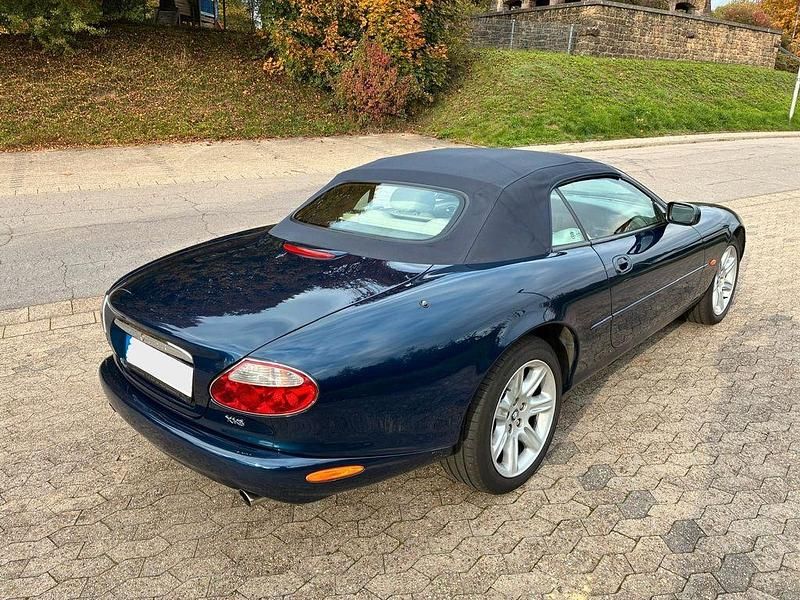 Occasion Jaguar XK8 284 ch (208 kW) 2001 Bleue Cabriolet