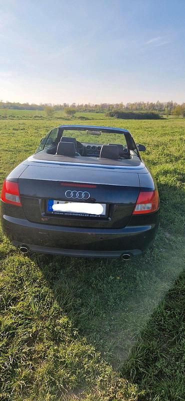 Gebraucht Audi A4 Cabriolet 160 PS (117 kW) 2004 Schwarz Cabrio