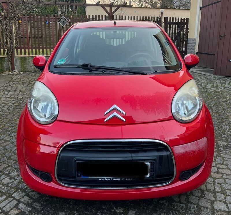 Rot Gebraucht 2011 Citroën C1 Style Kleinwagen | 2.100 € (Superpreis) - Bild 1/4