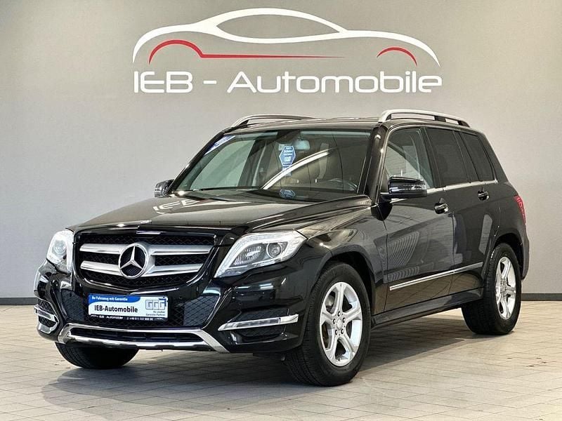 Schwarz Gebraucht 2014 Mercedes GLK220 SUV | 18.990 € (Fairer Preis) - Bild 1/4