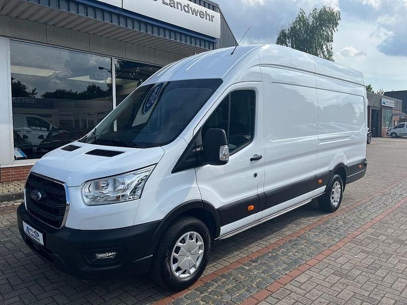 Gebraucht Ford Transit Trend 185 PS (136 kW) 2022 Frostweiß Abholung