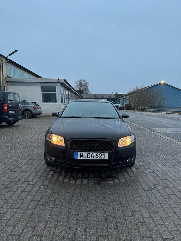 Gebraucht Audi A4 102 PS (75 kW) 2005 Schwarz Limousine