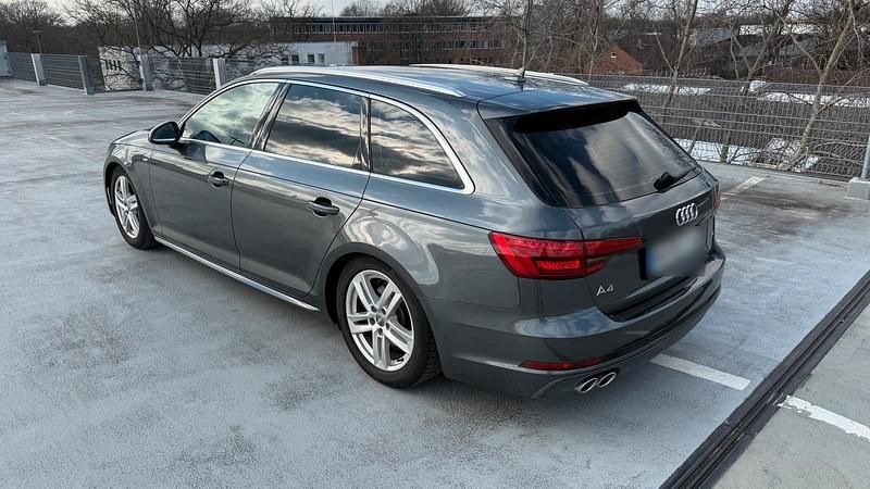 Gebraucht Audi A4 S-Line 218 PS (160 kW) 2017 Grau Kombi