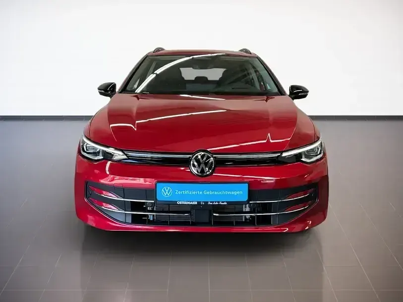 Gebraucht VW Golf VIII Goal 116 PS (85 kW) 2025 Rot Kombi