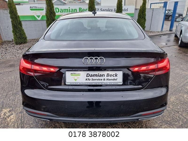 Gebraucht Audi A5 Sportback 163 PS (119 kW) 2022 Schwarz Kleinwagen