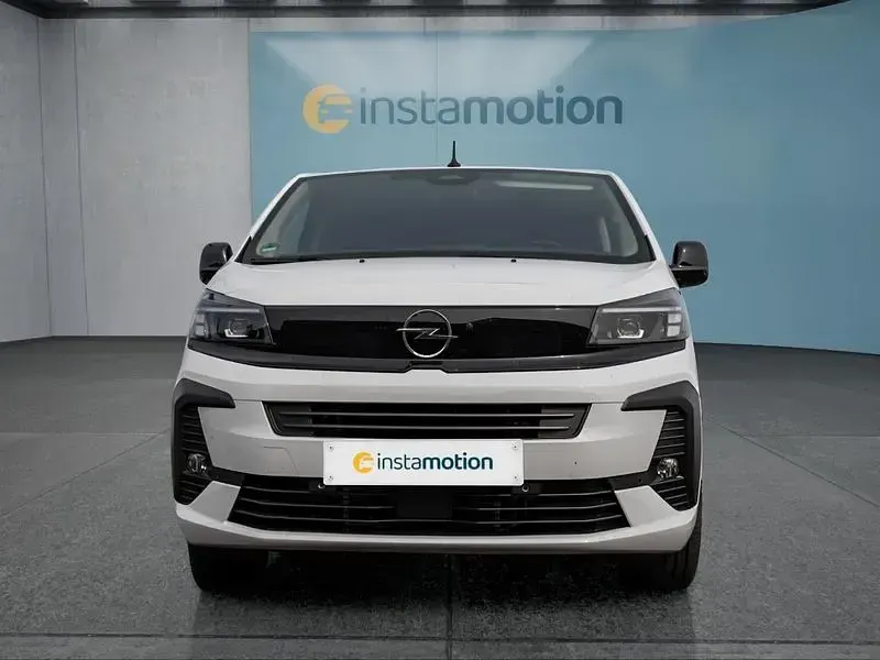Gebraucht Opel Zafira Life 179 PS (131 kW) 2026 Weiß Van / Kleinbus