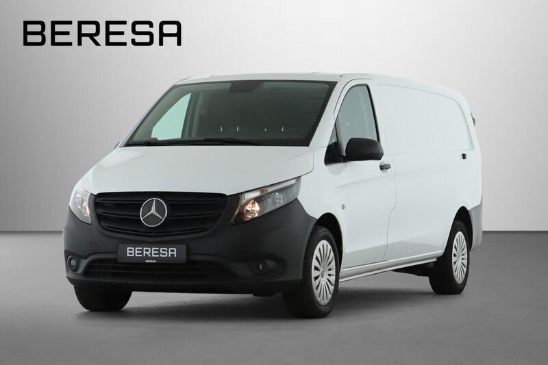 Weiß Gebraucht 2023 Mercedes Vito Van / Kleinbus | 33.891 € (Guter Preis) - Bild 1/4