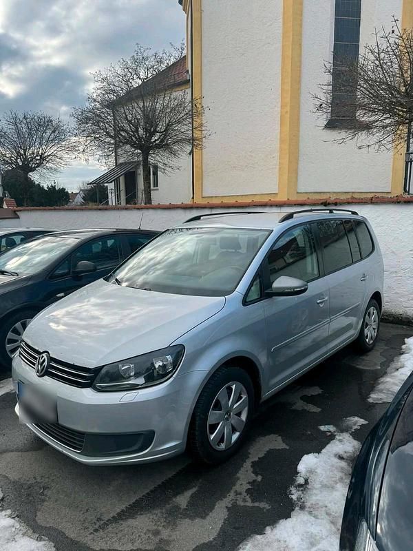 Gebraucht VW Touran 140 PS (102 kW) 2012 Silber Van / Kleinbus