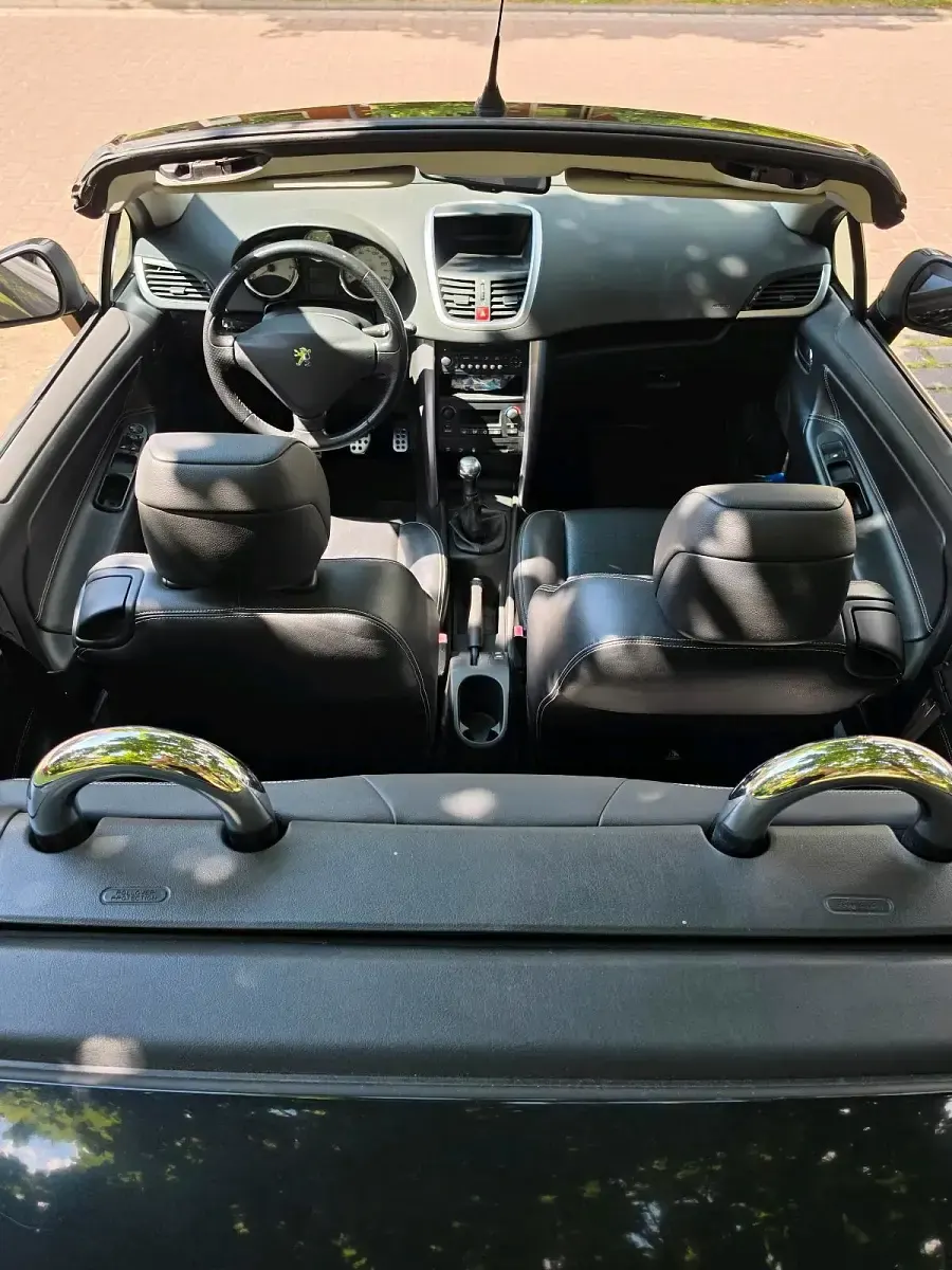 Gebraucht Peugeot 207 150 PS (110 kW) 2009 Cabrio