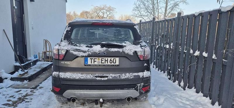 Gebraucht Ford Kuga Cool & Connect 120 PS (88 kW) 2018 SUV