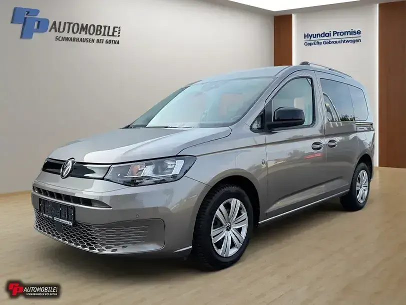 Gebraucht VW Caddy Basis 122 PS (89 kW) 2022 Van / Kleinbus