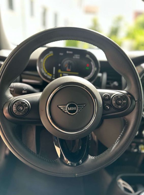 Gebraucht Mini Cooper SE 135 kW (184 PS) 2021 Grau Kleinwagen