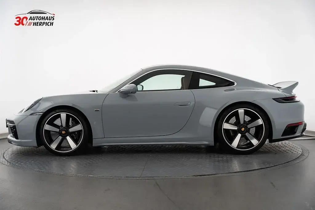 Gebraucht Porsche 992 Sport 551 PS (405 kW) 2023 Sportgraumetallic Coupé