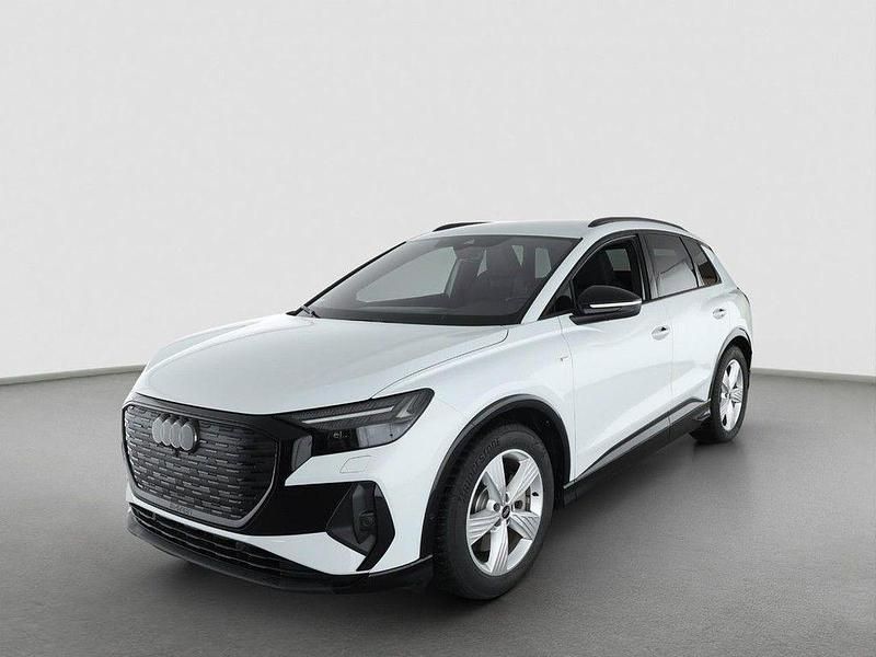 Gebraucht Audi Q4 e-tron S-Line 210 kW (286 PS) 2025 Weiß SUV