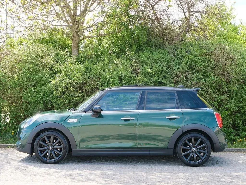 Używany Mini John Cooper Works Chili 192 KM (141 kW) 2015 Zielony Hatchback