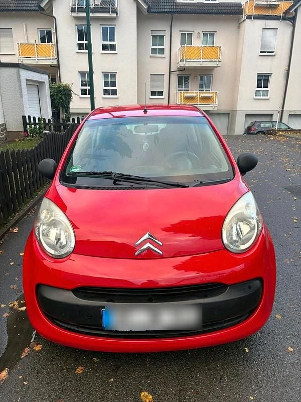 Rot Gebraucht 2008 Citroën C1 Kleinwagen | 950 € (Guter Preis) - Bild 1/4